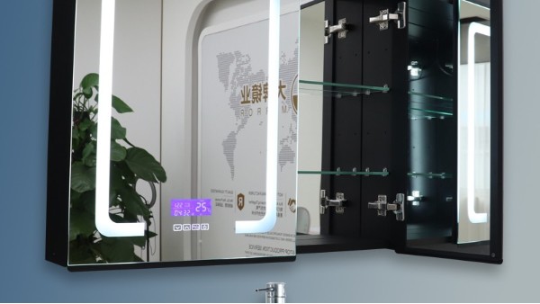 智能LED镜子在健康护理中的应用